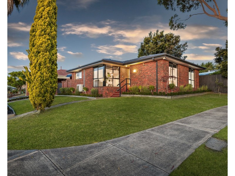 10 Reed Court, Endeavour Hills VIC 3802