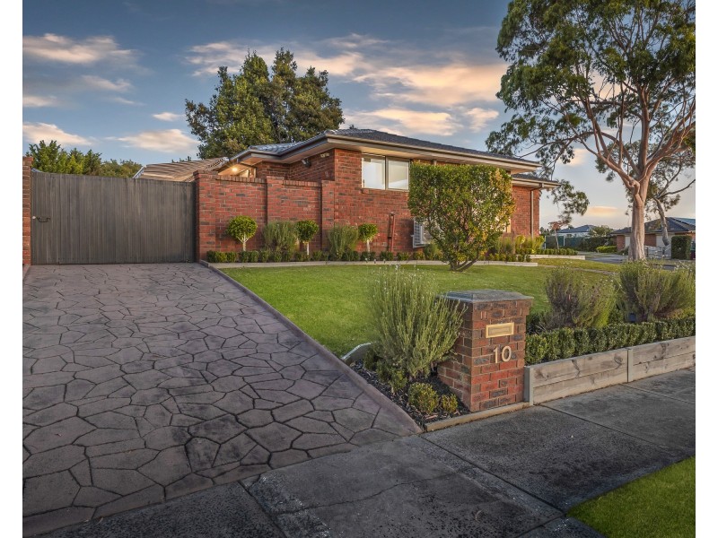 10 Reed Court, Endeavour Hills VIC 3802