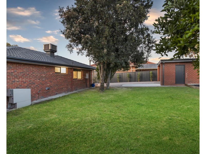 10 Reed Court, Endeavour Hills VIC 3802