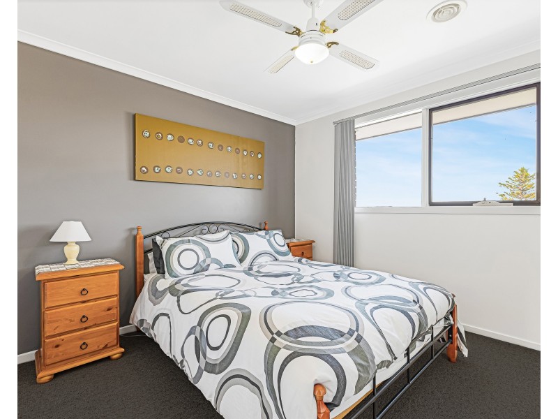 10 Embley Glade, Endeavour Hills VIC 3802