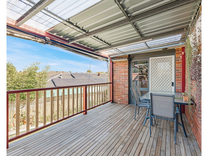 10 Embley Glade, Endeavour Hills VIC 3802