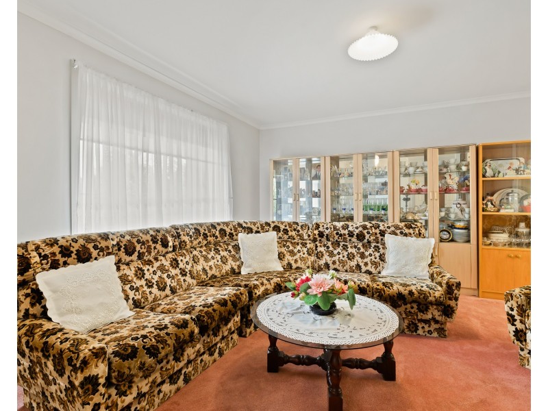 11 Frangipani Close, Endeavour Hills VIC 3802