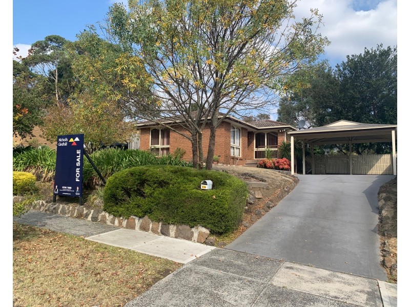 236 James Cook Drive, Endeavour Hills VIC 3802