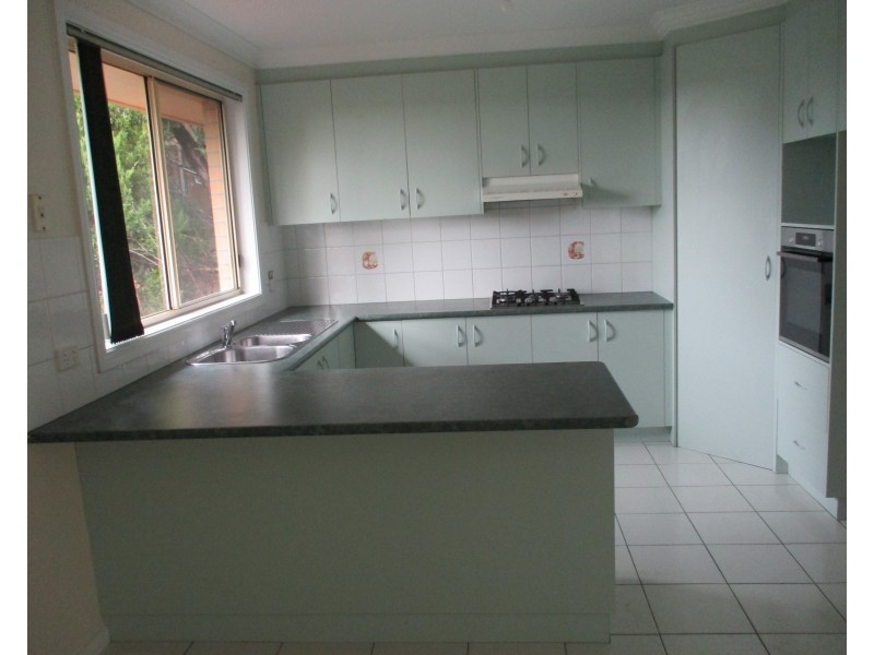 63 Preston Avenue, Endeavour Hills VIC 3802