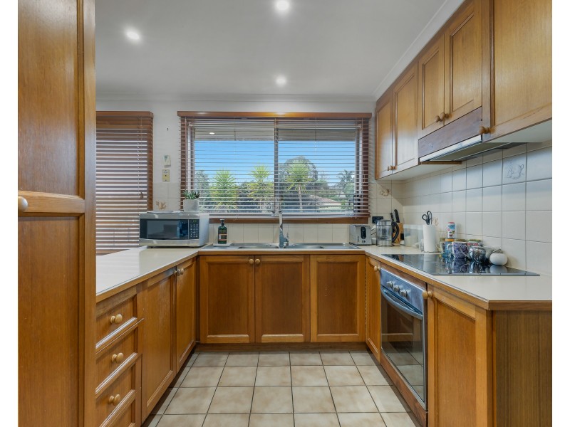 1/3 Arthur Phillip Drive, Endeavour Hills VIC 3802