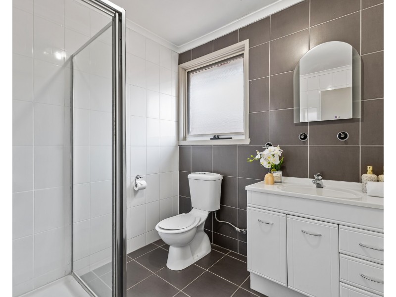 21 Ponto Court, Endeavour Hills VIC 3802