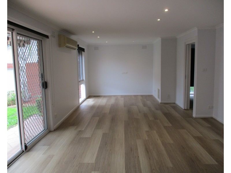 2 Rolland Court, Endeavour Hills VIC 3802