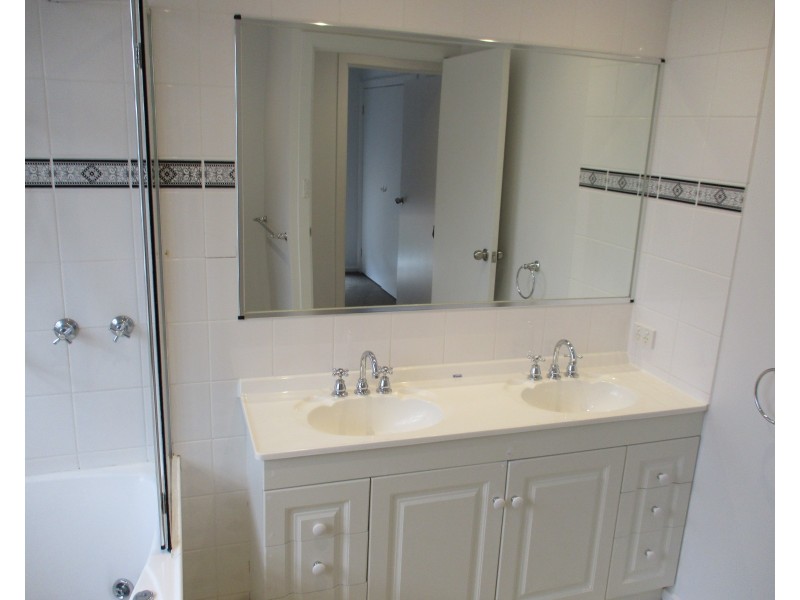 2 Rolland Court, Endeavour Hills VIC 3802