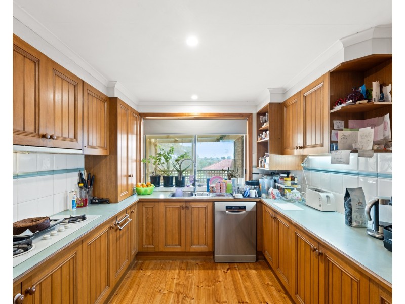 21 Matthew Flinders Avenue, Endeavour Hills VIC 3802