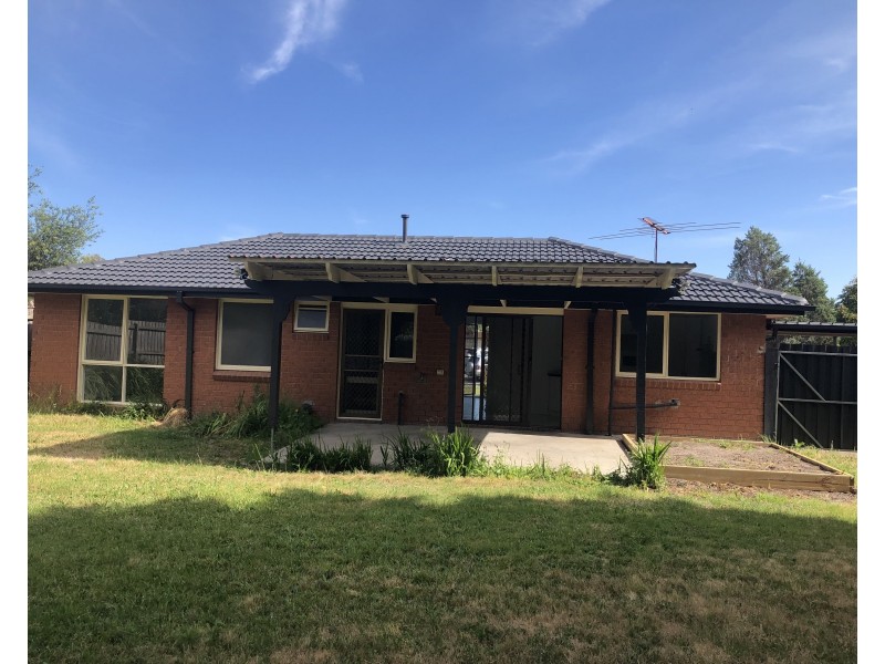 14 Eildon Road, Endeavour Hills VIC 3802