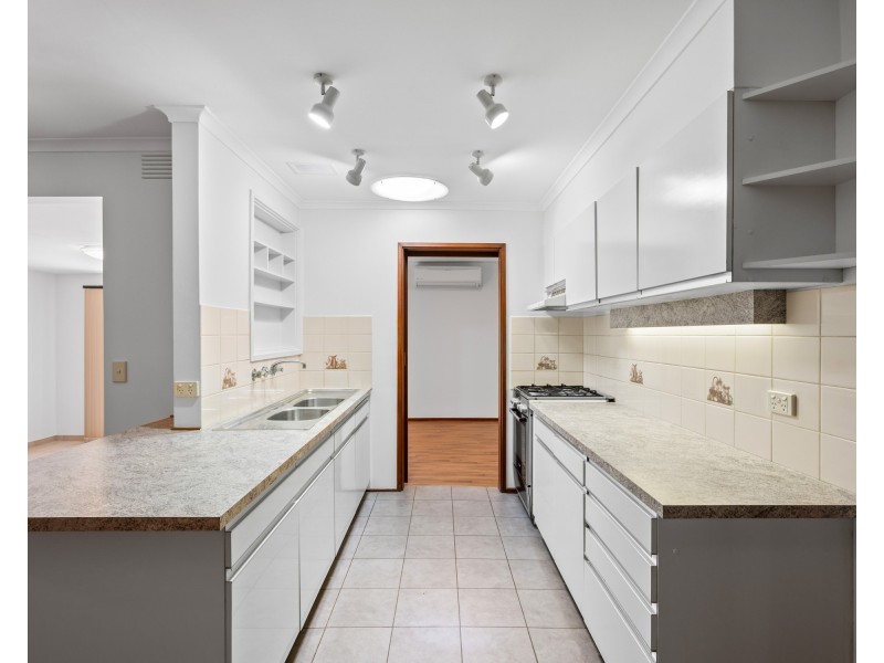 1 Belsize Court, Endeavour Hills VIC 3802