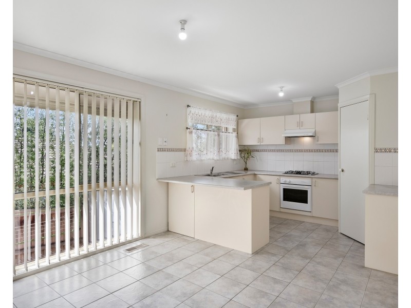 1/7 John Hunter Drive, Endeavour Hills VIC 3802
