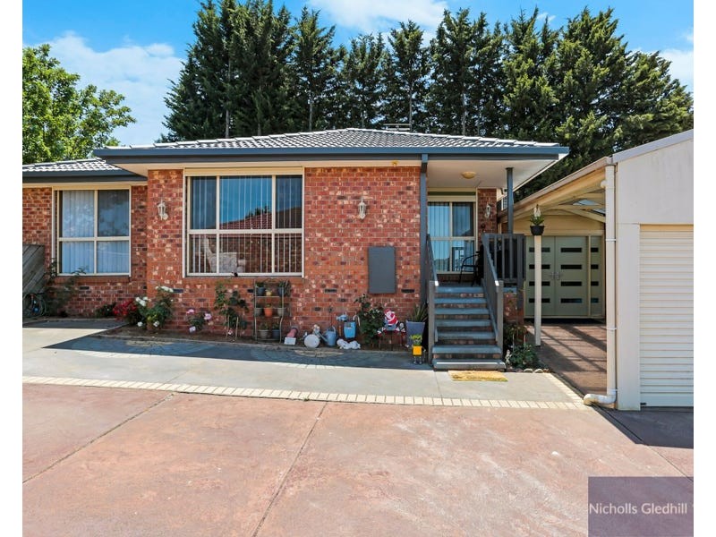 2/19 Temby Close, Endeavour Hills VIC 3802