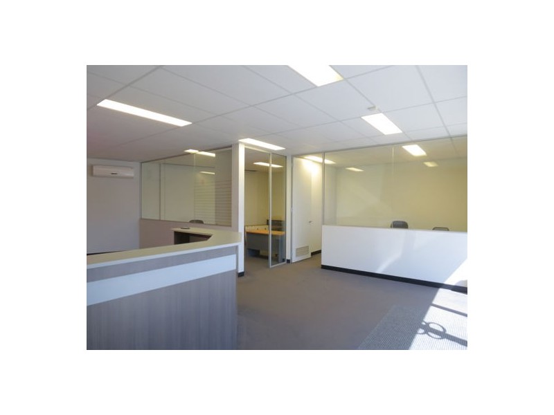 8/75 Miguel Road, Bibra Lake WA 6163