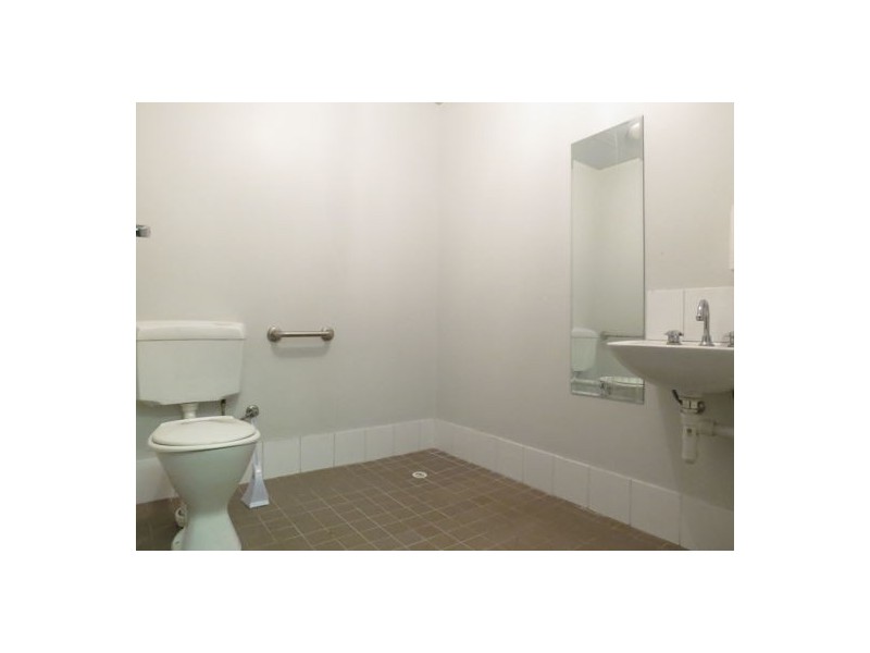 8/75 Miguel Road, Bibra Lake WA 6163