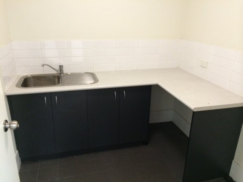 9/41 Discovery Drive, Bibra Lake WA 6163