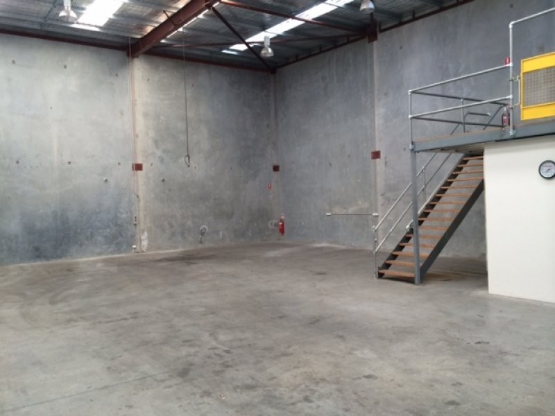 9/41 Discovery Drive, Bibra Lake WA 6163