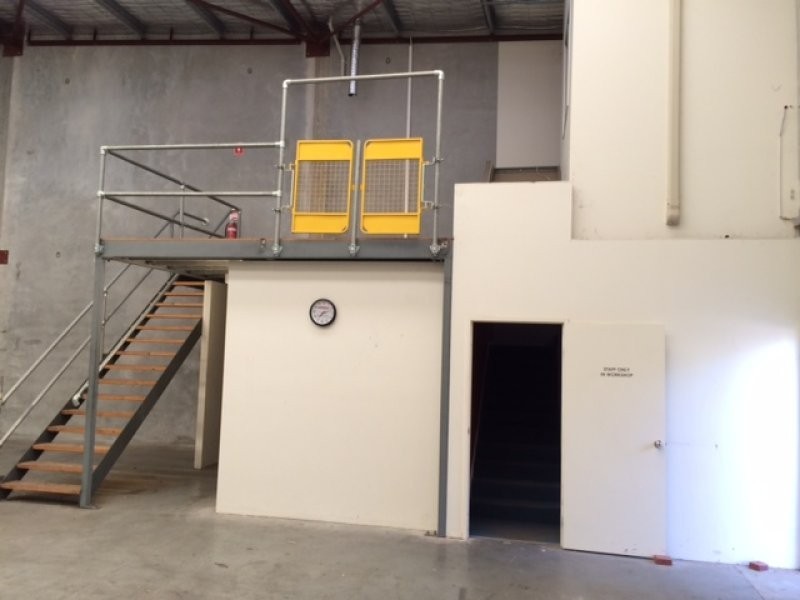 9/41 Discovery Drive, Bibra Lake WA 6163