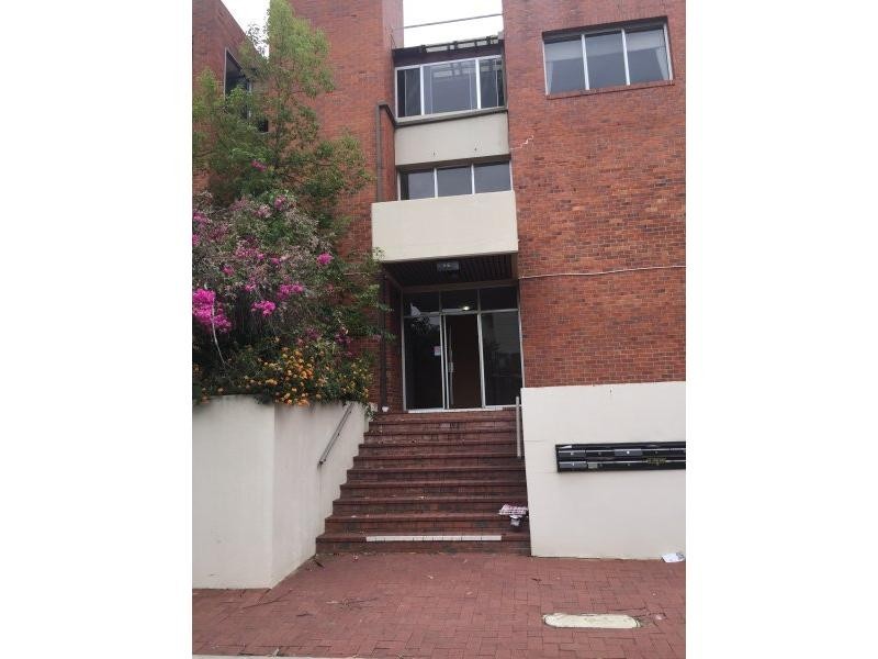 1/66 Mill Point Road, South Perth WA 6151