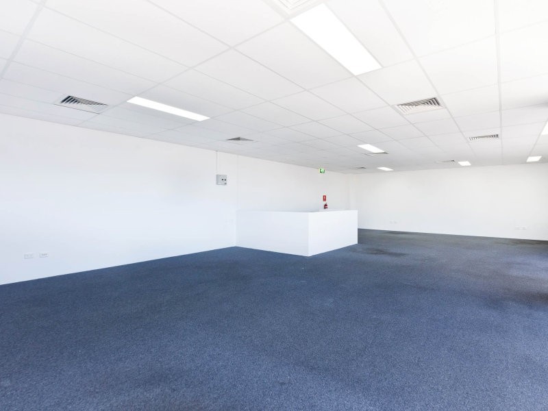 2/8 Baling Street, Cockburn Central WA 6164