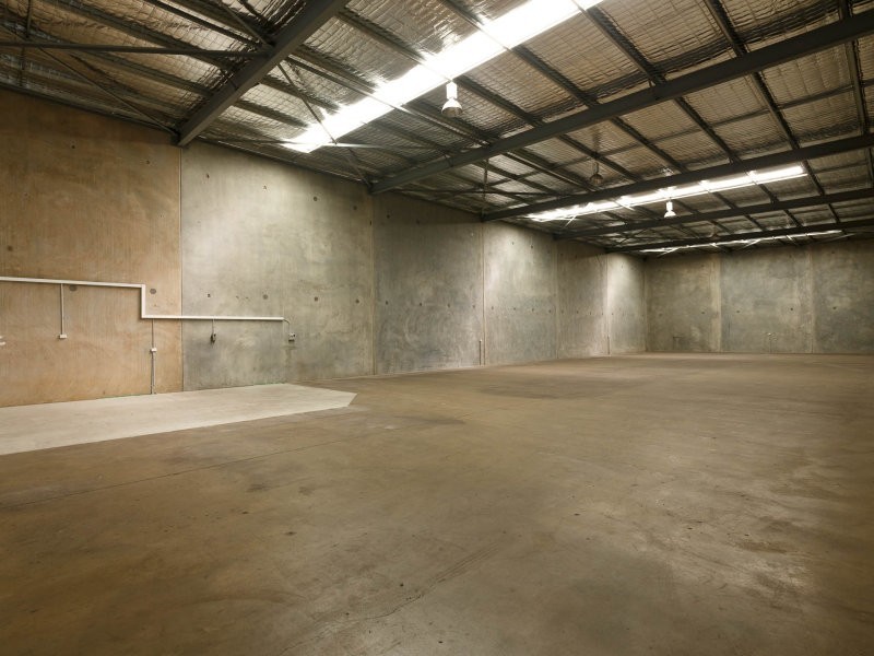 2/8 Baling Street, Cockburn Central WA 6164