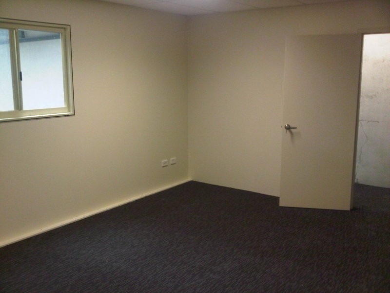 6 516 Guildford Rd, Bayswater WA 6053