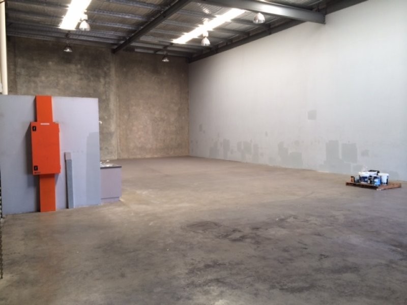 2/10 Cutting Way, Yangebup WA 6164