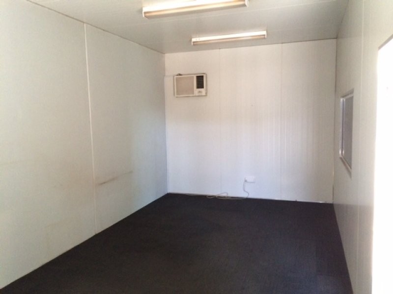 2/10 Cutting Way, Yangebup WA 6164