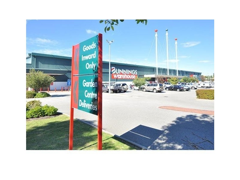 9 4 Roper Street, O’connor WA 6163