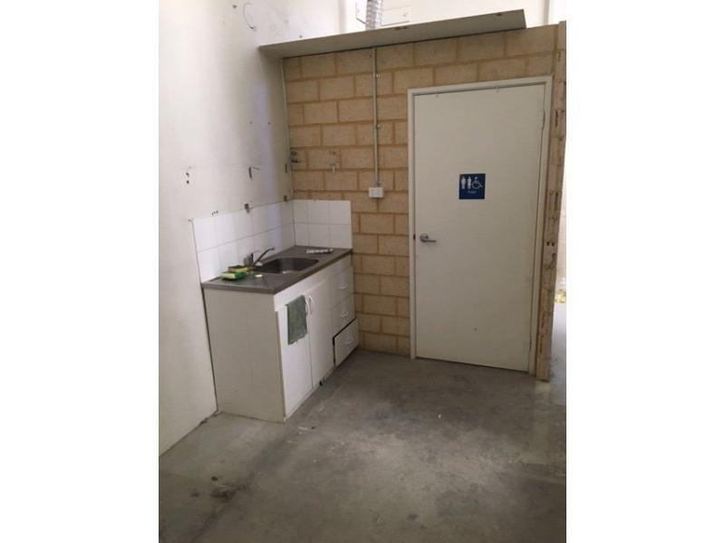 3/6 Quarimor Street, Bibra Lake WA 6163