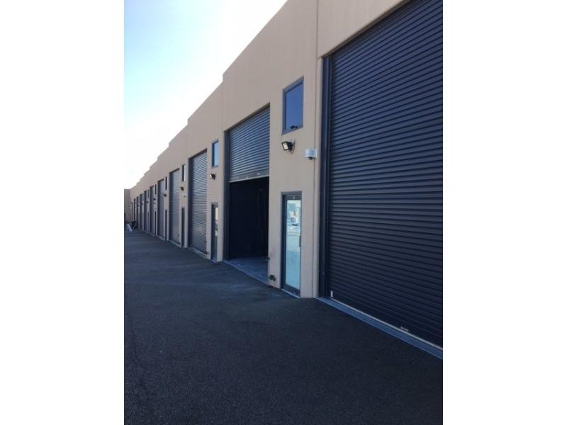 3/6 Quarimor Street, Bibra Lake WA 6163