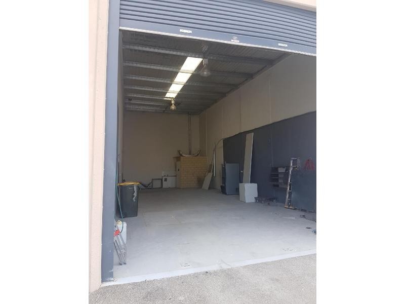 3/6 Quarimor Street, Bibra Lake WA 6163