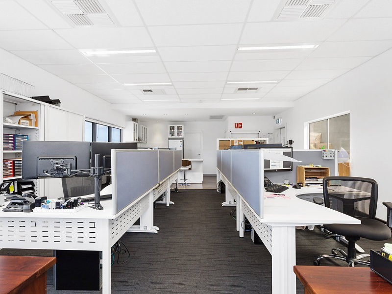 1/14 Merino Entrance, Cockburn Central WA 6164