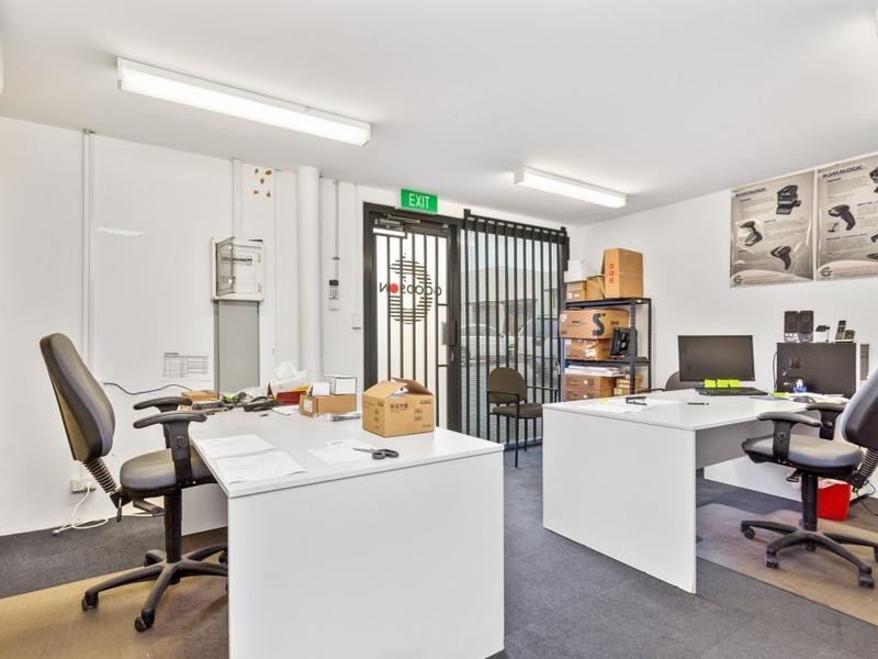 13/6 Quarimor Street, Bibra Lake WA 6163