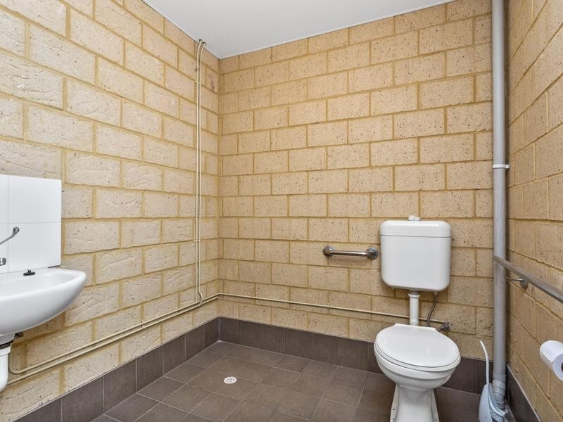 13/6 Quarimor Street, Bibra Lake WA 6163