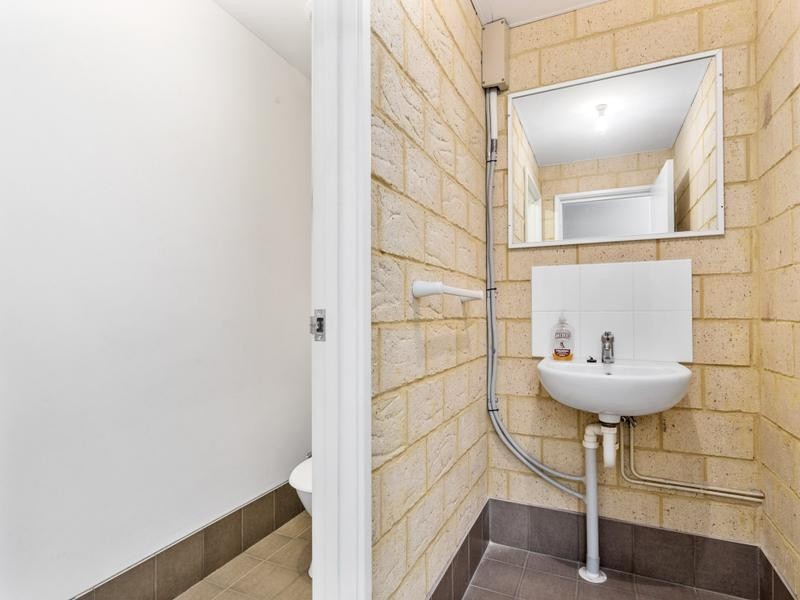 13/6 Quarimor Street, Bibra Lake WA 6163