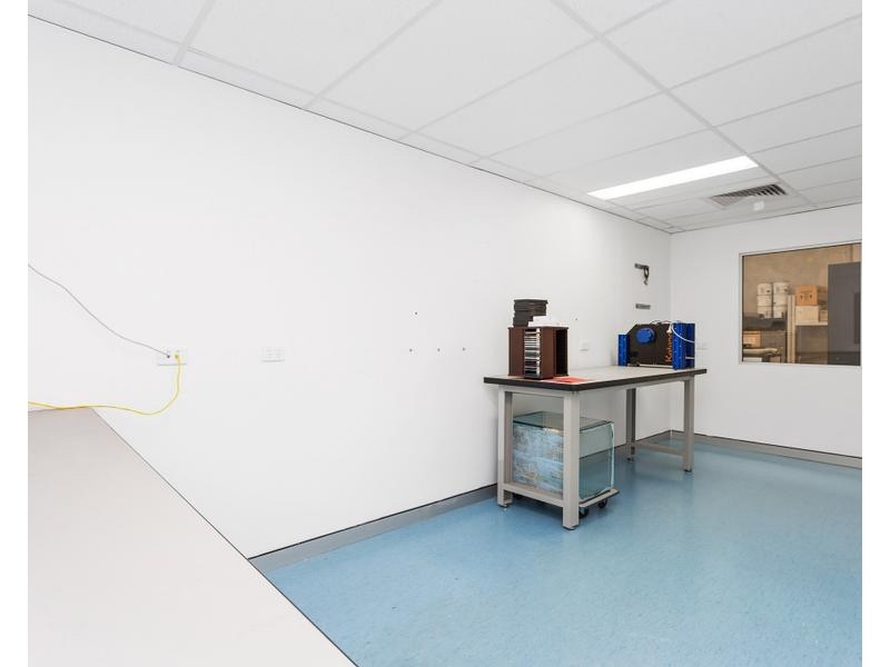 2/27 Clark Crt, Bibra Lake WA 6163