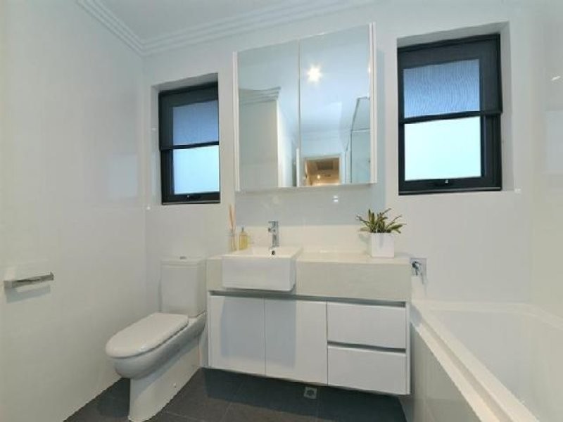 1/32 Harris Street, Bicton WA 6157