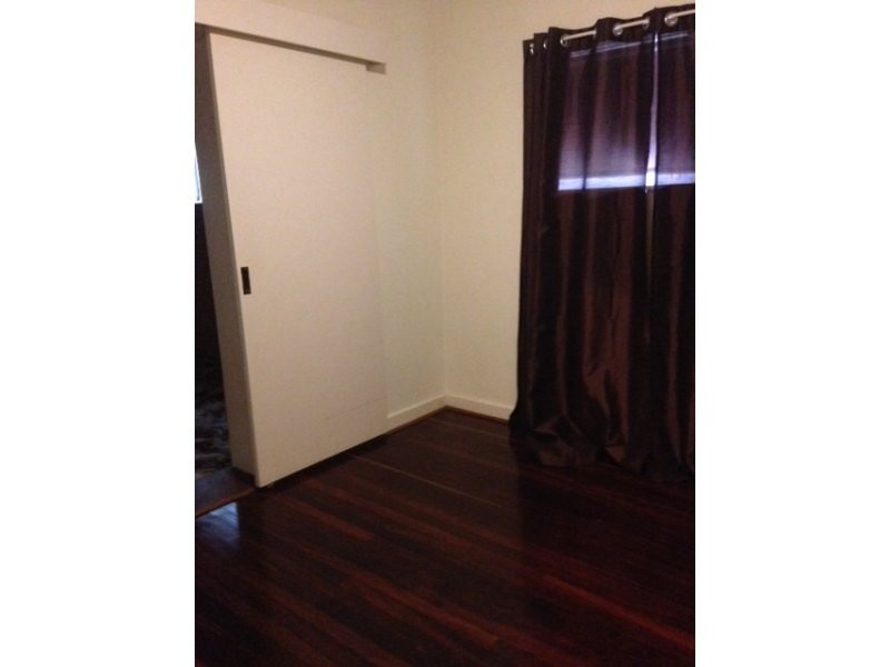 39 McLean Street, Melville WA 6156