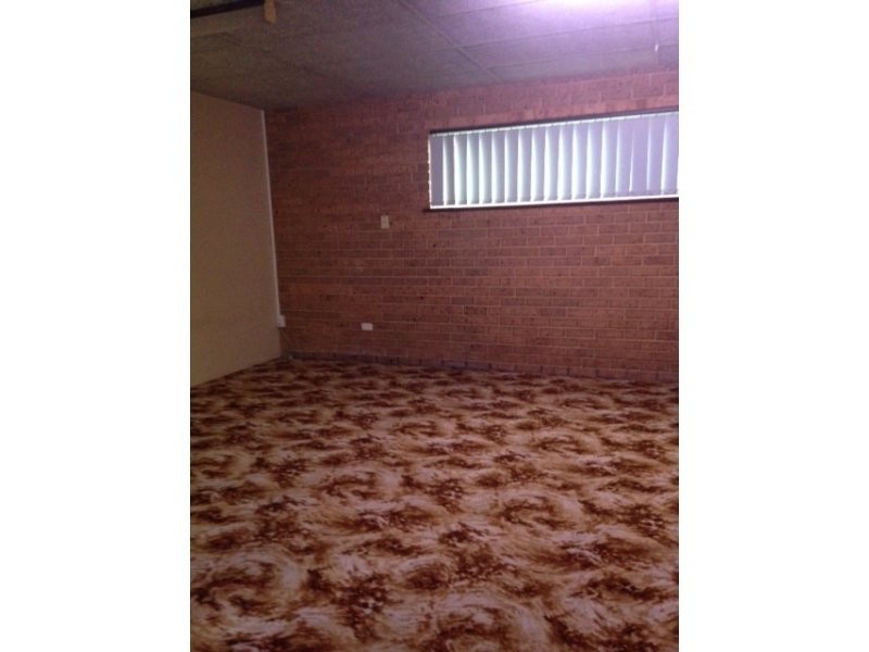 39 McLean Street, Melville WA 6156