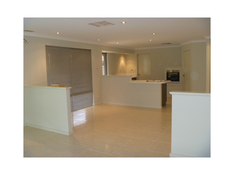 19 Acapulco Way, Southern River WA 6110