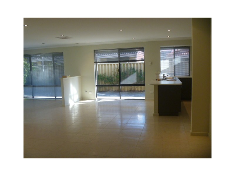 19 Acapulco Way, Southern River WA 6110