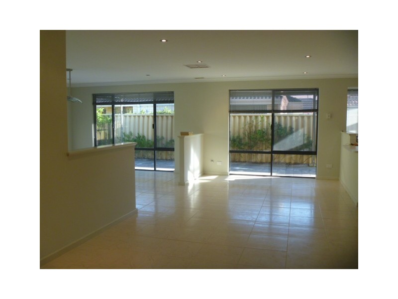 19 Acapulco Way, Southern River WA 6110