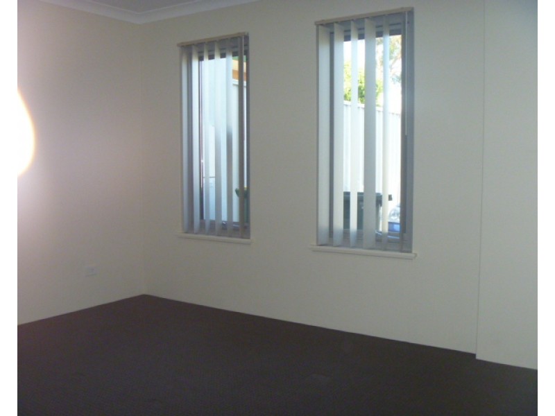 3/354 Canning Highway, Bicton WA 6157