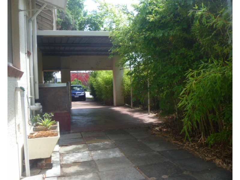 27 Tweeddale Road, Applecross WA 6153