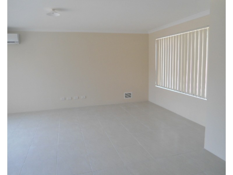 1/58 Bert Street, Gosnells WA 6110