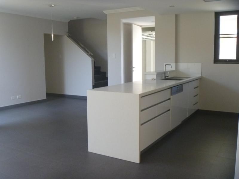 4/32 Harris Street, Bicton WA 6157