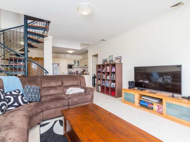 7/50 Victory Terrace, East Perth WA 6004