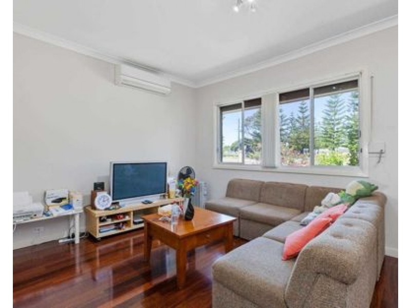 48 Lockett Street, Coolbellup WA 6163