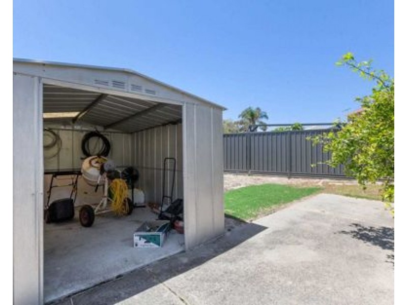 48 Lockett Street, Coolbellup WA 6163